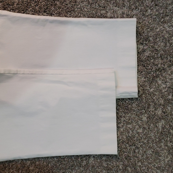 Worth Capri Pant - Picture 4 of 7